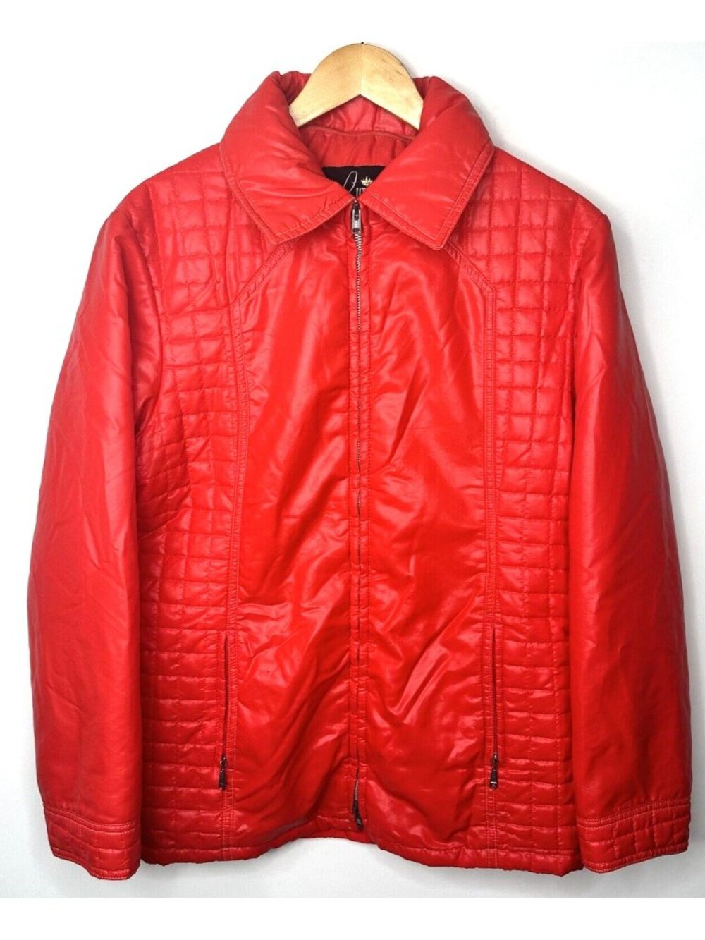 Vintage Lady Utex Quilted Jacket Womens Large Red Hidden Hood Retro Canada  Zip